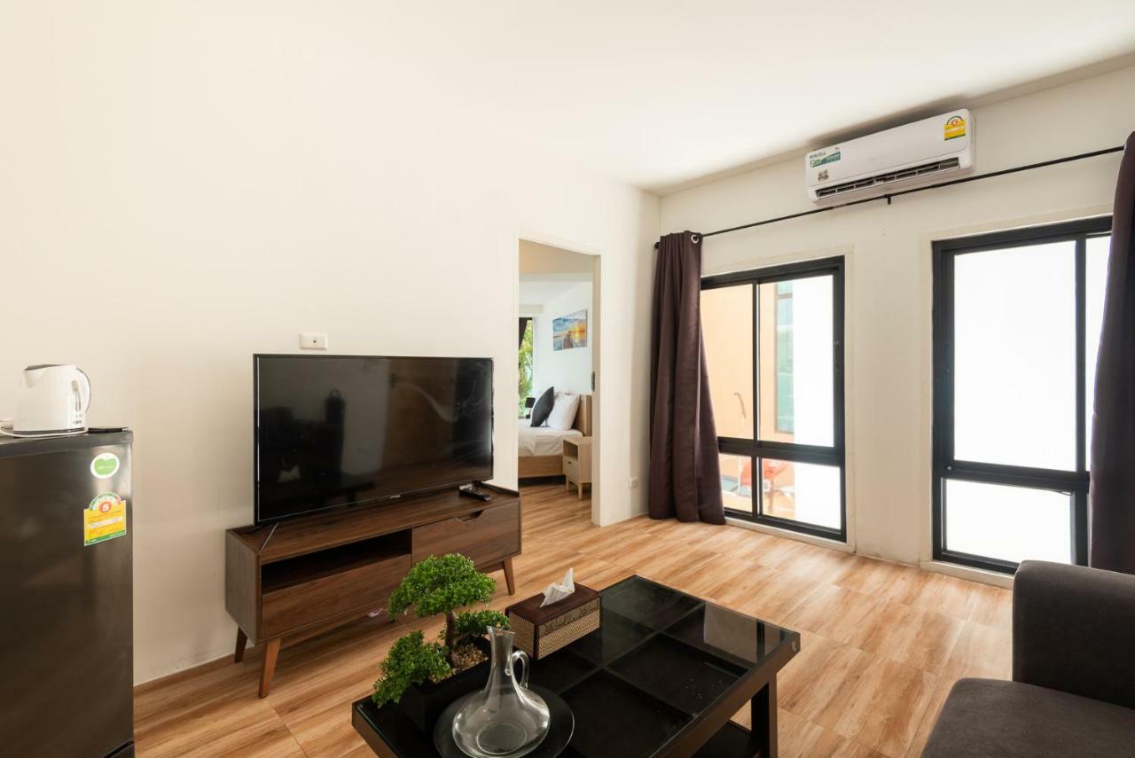 Patong Sunset Villa Phuket Екстер'єр фото